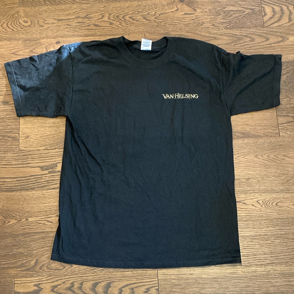 Vintage Van Helsing 2004 movie t-shirt